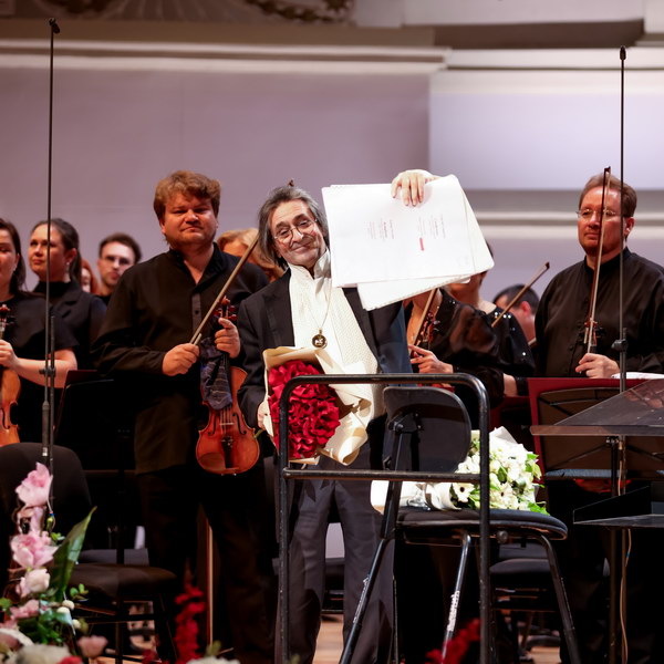     Двойной юбилей: 35-летие оркестра «Новая Россия» Юрия Башмета и 110-летие Георгия Свиридова отметили мировой премьерой утраченного шедевра