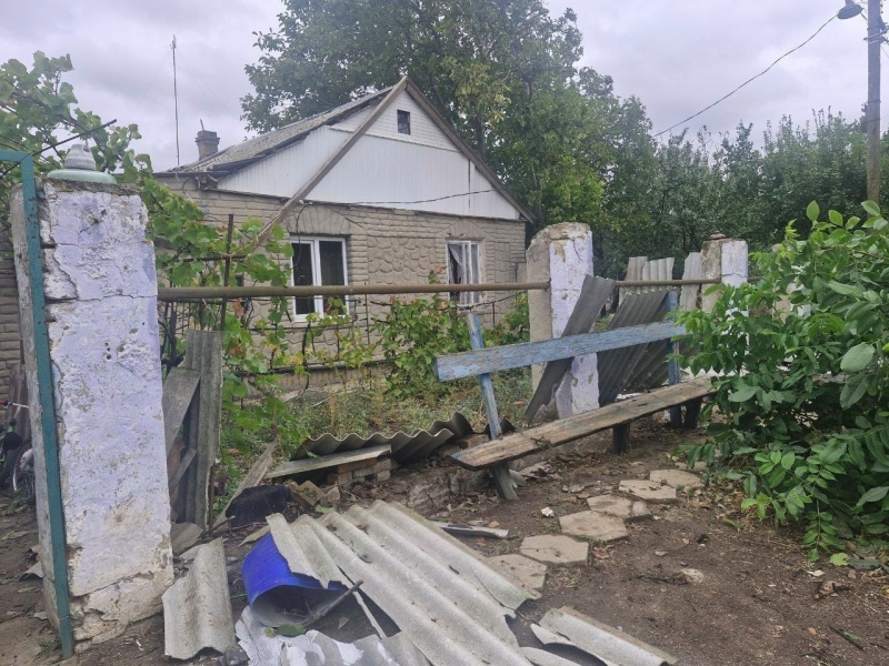    Украинские войска ведут обстрелы ДНР, Белгородской, Курской и Херсонской области. Обзор ситуации в прифронтовых регионах России на вечер 2 октября