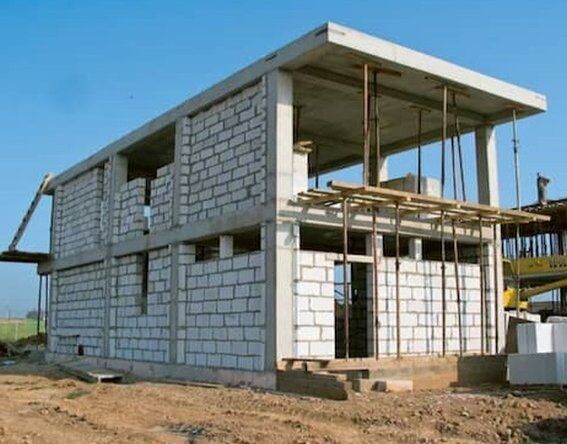 Возведение газоблочного дома на бетонном каркасе