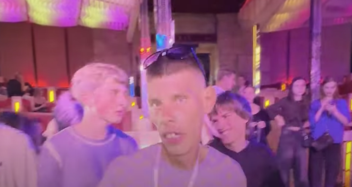 скриншот из видео