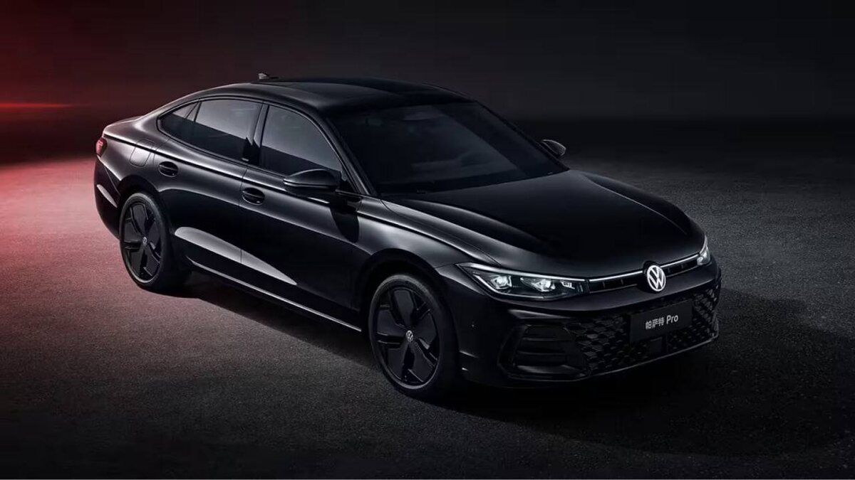 В то время как Европа перешла на универсалы, китайский рынок получает просторный и технологичный седан с уникальным дизайном