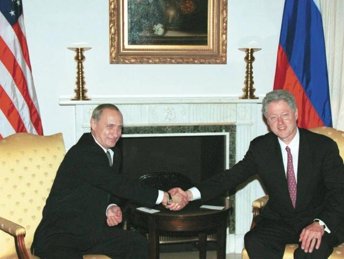 Встреча Путина и Клинтона в 2000 году. Обложка © ТАСС / Сергей Величкин