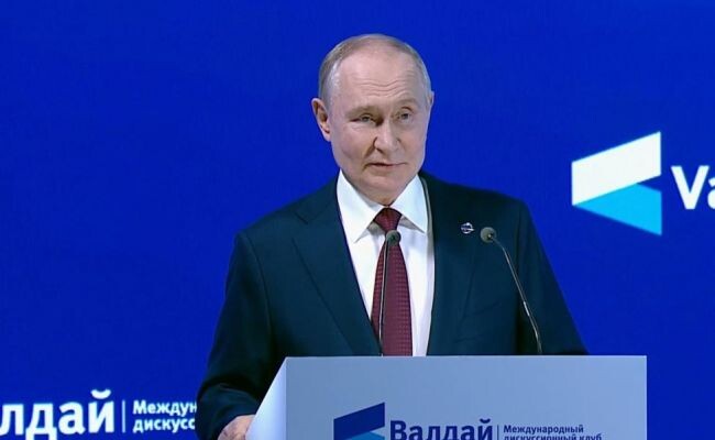    "Ставки чрезвычайно высоки". Путин призвал быть готовыми к чему угодно