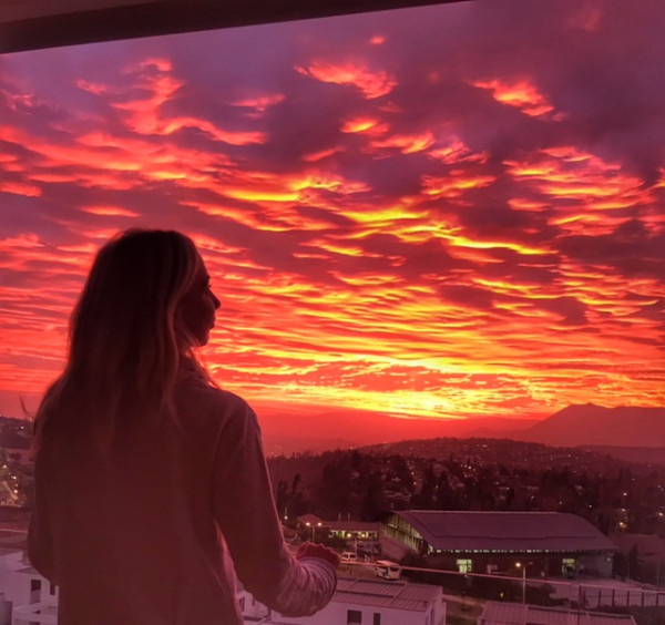 Сантьяго, закат над Андами