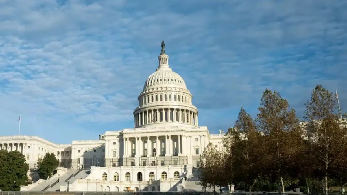 Фото:Минсельхоз США
Правительство США официально прекратило работу