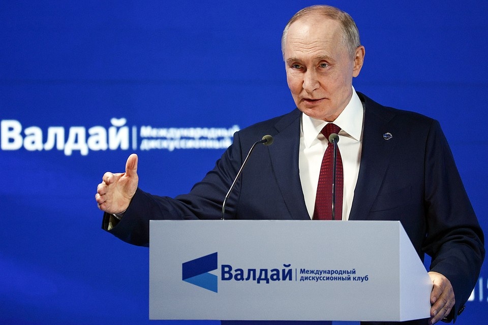    Мы собрали 10 главных посланий-размышлений президента. Фото: Сергей Булкин/ТАСС