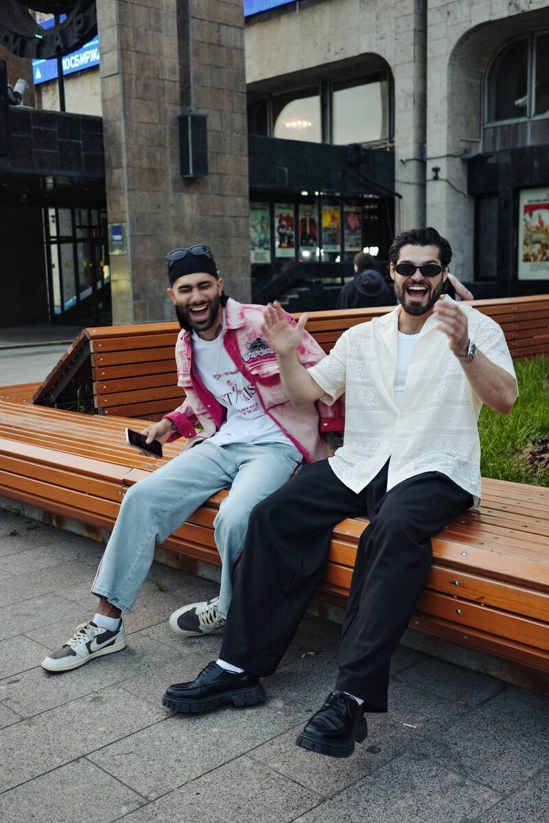 Случайные ребята