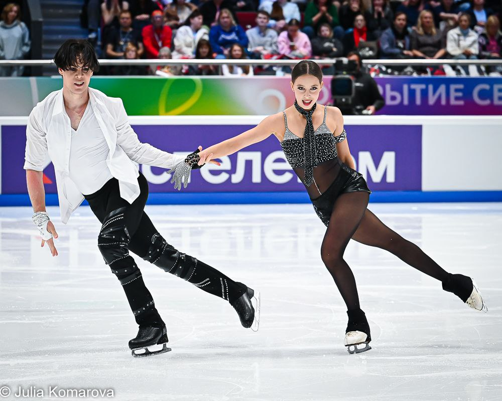 Милана Кузьмина и Дмитрий Студеникин в ритм-танце, фото - Юлия Комарова