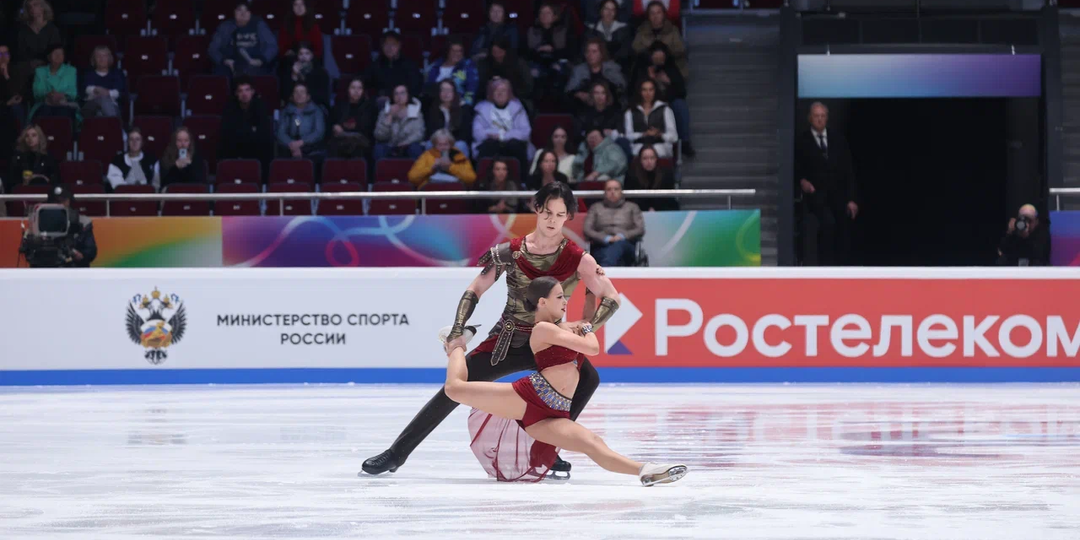 Обзор костюмов на контрольных прокатах 2025: ТАНЦЫ НА ЛЬДУ