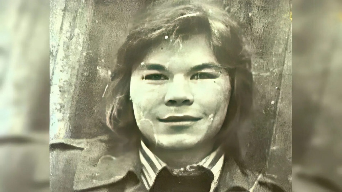 Фото: Александр в молодости 