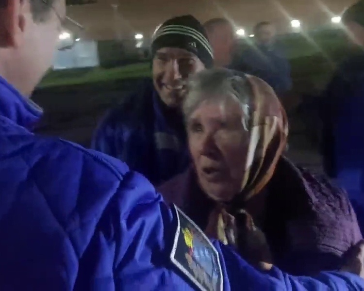     10 суджан, находившихся на территории Украины, едут в Курскую область