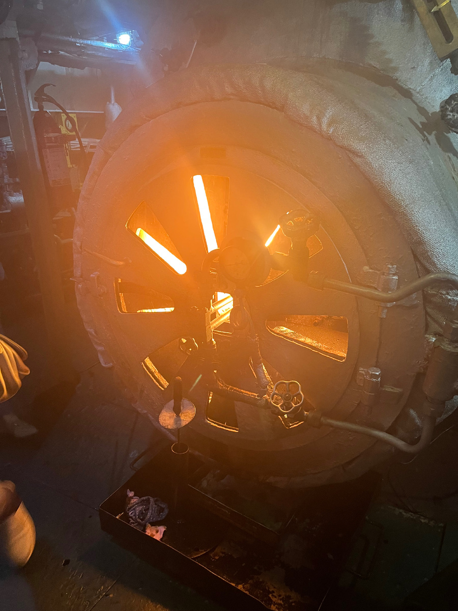 Вот оно, жаркое сердце настоящего парохода