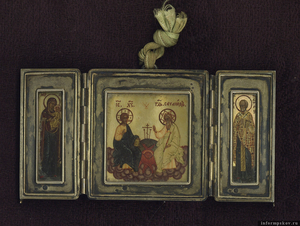 Складень «Троица Новозаветная» (1917). Из даров потомков Г. М. Ладыженского в фонды музея-заповедника «Михайловское»