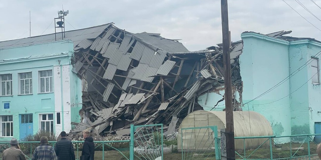 Стрелочница для губернатора: Обрушение школы в Татарске и ритуал имитации наказания