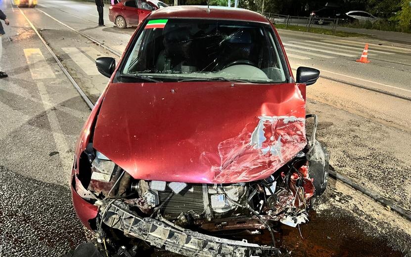    Женщина и ребенок пострадали в ДТП на ул. Гагарина в Ижевске