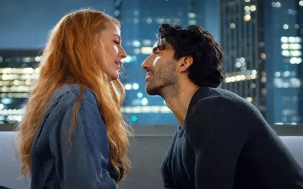    Блейк Лайвли и Джастин Бальдони в фильме «Все закончится на нас»