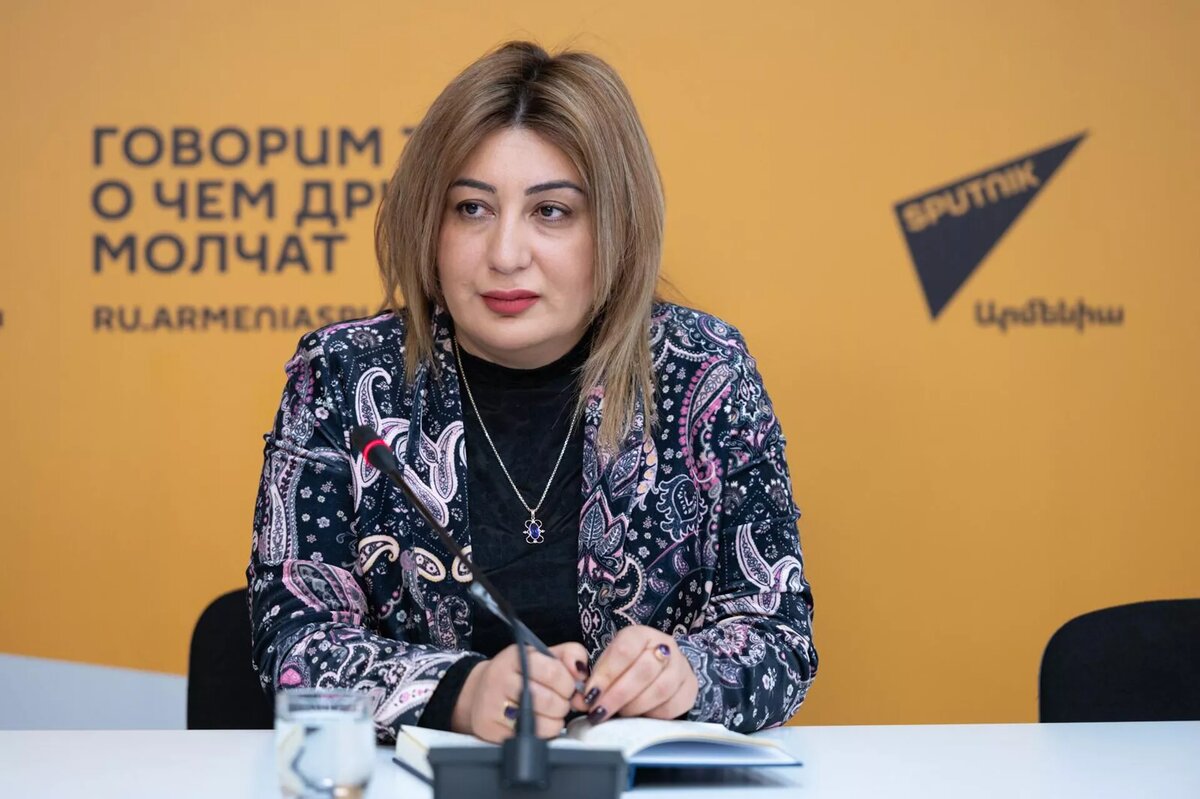 Cоучредитель правозащитной общественной организации "Право на здоровье" Ануш Погосян на пресс-конференции (21 февраля 2025). Еревaн
© Sputnik / Aram Nersesyan