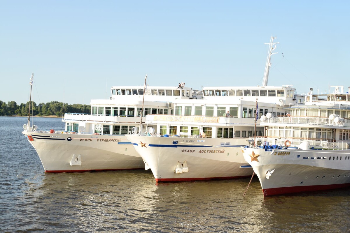 Круизные теплоходы