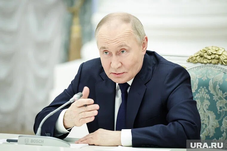 Путин отметил, что Россия никогда не забывает, что говорит. Фото: Роман Наумов © URA.RU