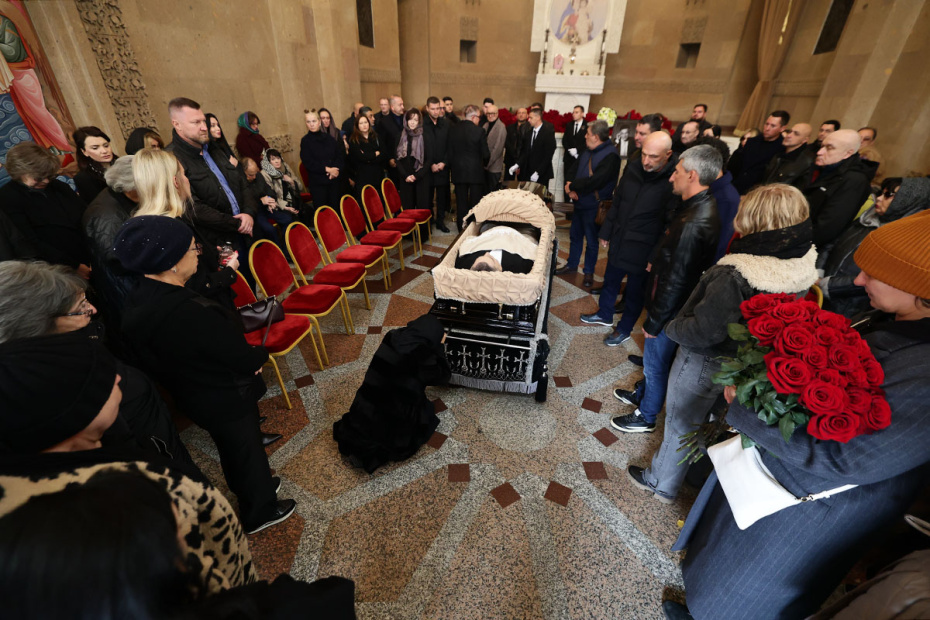 Похороны Кеосаяна