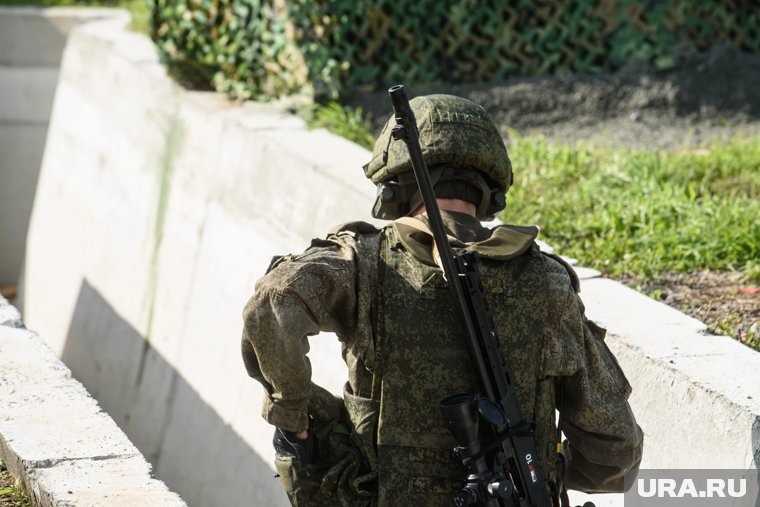    Боец ВС РФ получил серьезное ранение головы и остался жив