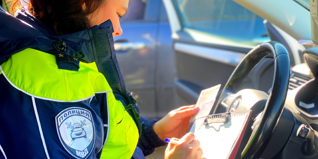 Как ГАИшник может обмануть при продувке в алкотестер и составить протокол, если водитель не согласен с показаниями прибора