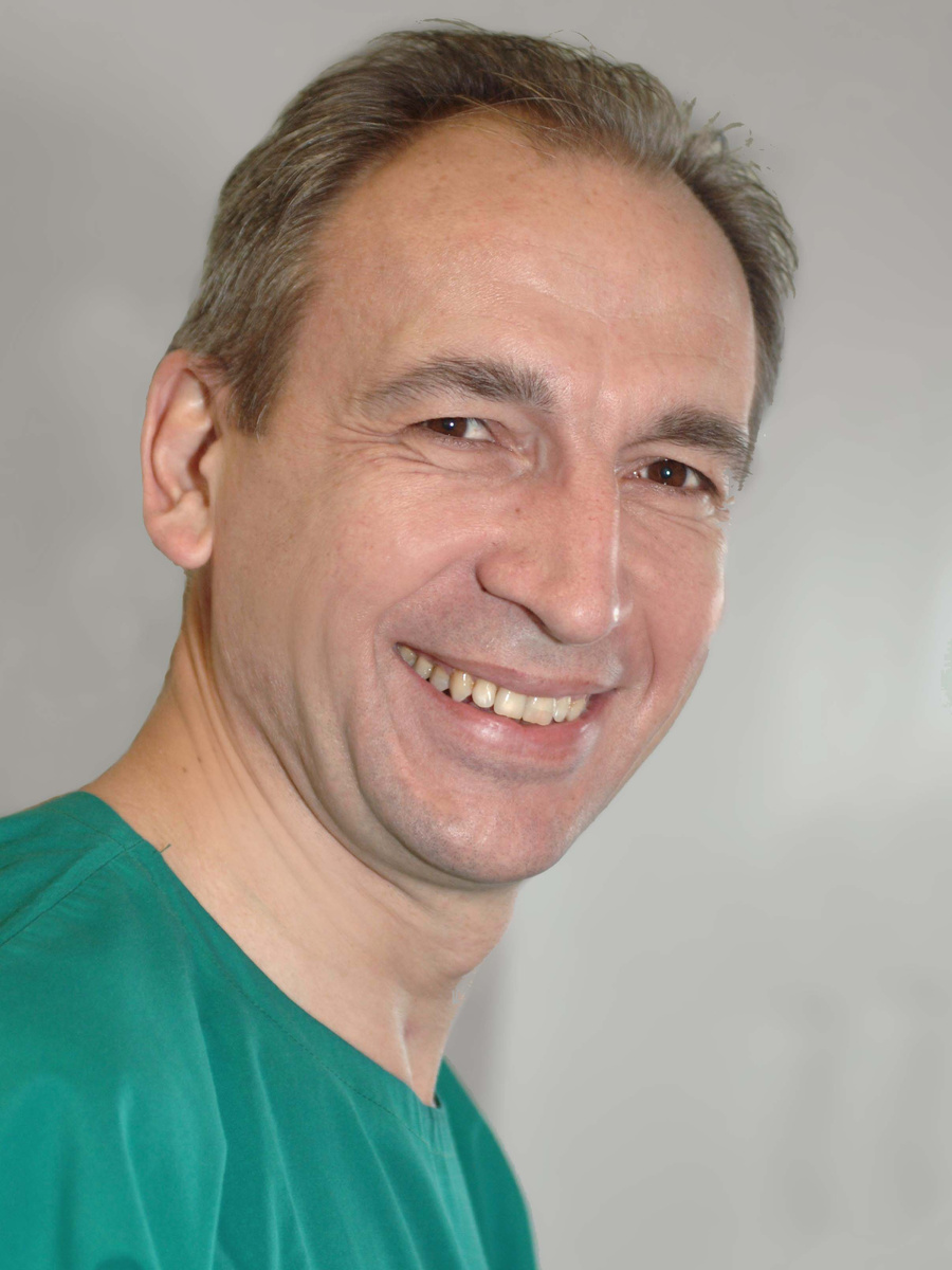 Кардиохирург Муратов Р.М,