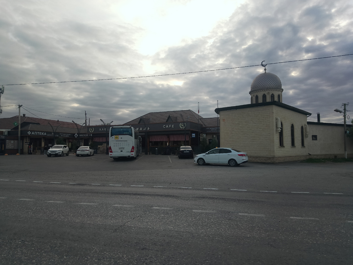 Около Кизляра