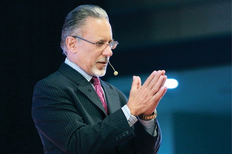 Джей Абрахам