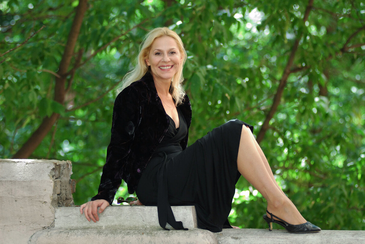 Анна Каменкова - красота и женственность. Фото Яндекс.Картинки. 