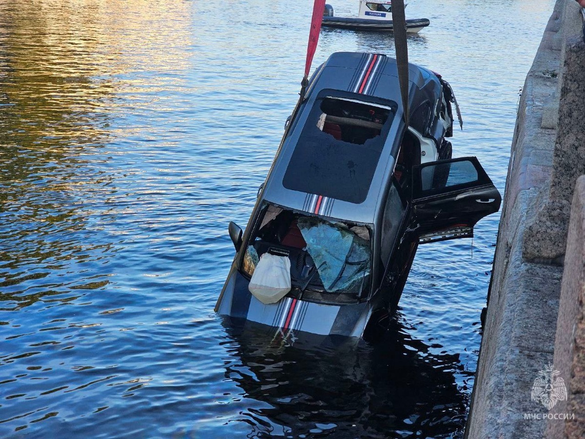 © МЧС Петербурга