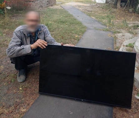    CREATOR: gd-jpeg v1.0 (using IJG JPEG v62), quality = 100 Алёна Бережная