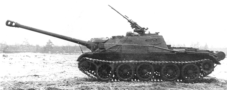 САУ СУ-122-54 собственной персоной. Фотография в свободном доступе.