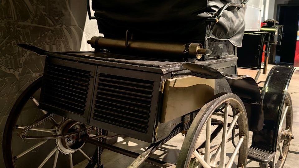 Первые автомобили