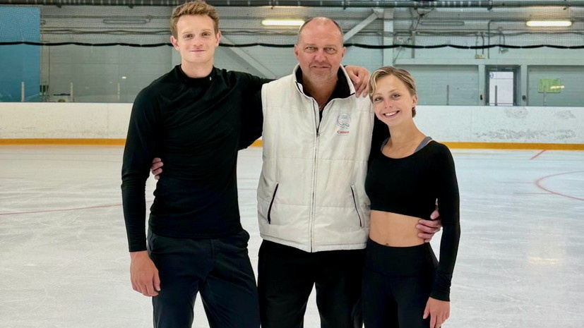     Дмитрий Козловский, Станислав Морозов (в центре) и Александра Бойкова