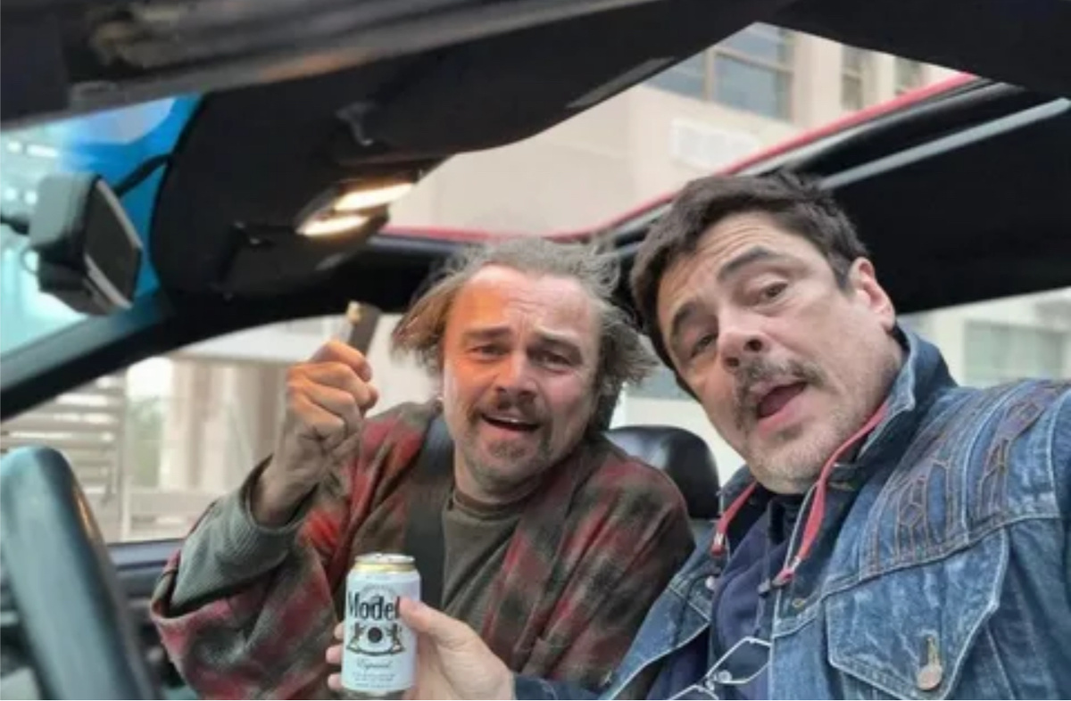 Леонардо Ди Каприо и Бенисио Дель Торо на съемках «Битва за битвой» 