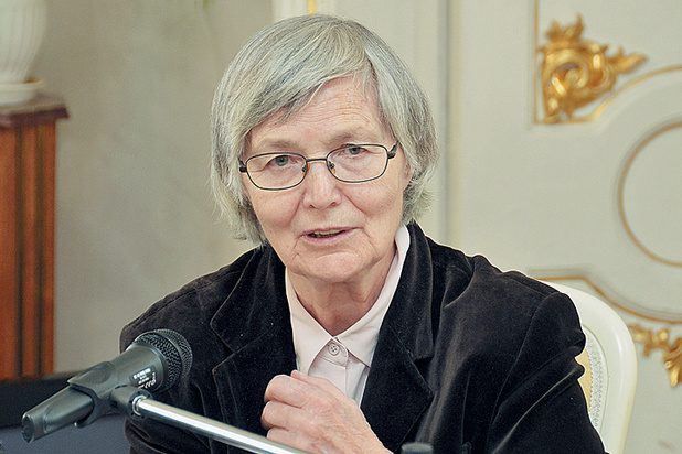 Алевтина Павловна Кузичева.