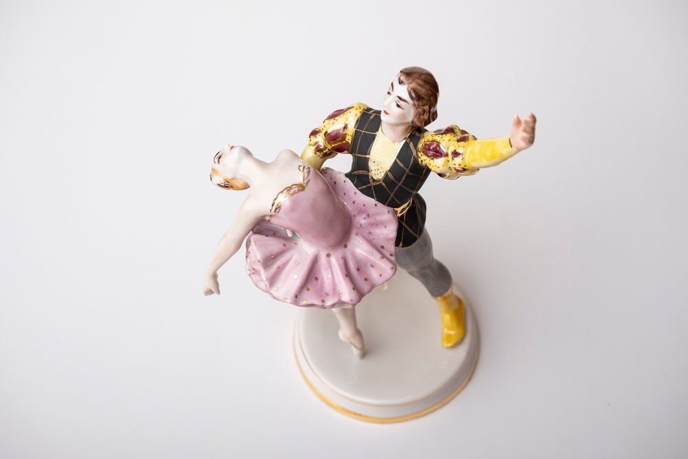 Shutterstock📷20 лет — это фарфоровая свадьба