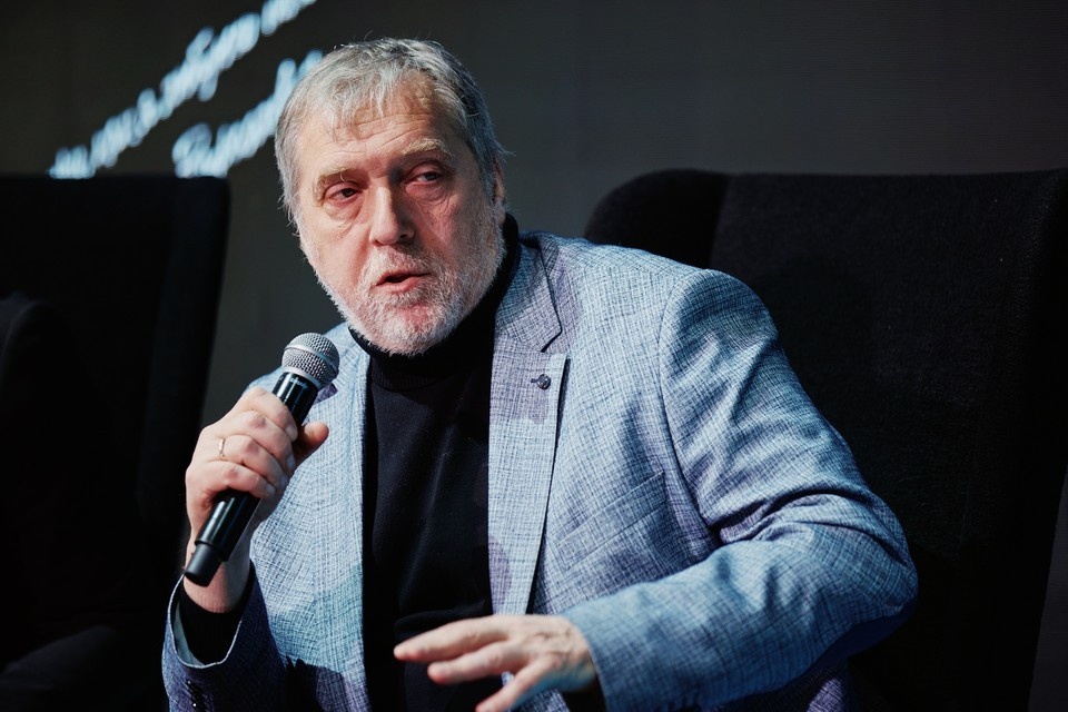    Никита Высоцкий уверен, что песни отца принадлежат всем. Фото: Андрей Черемисин, предоставлено компанией «Цифровые легенды»