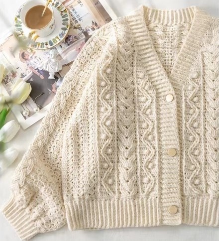 Красивые и практичные модели крючком от японских дизайнеров со схемами!