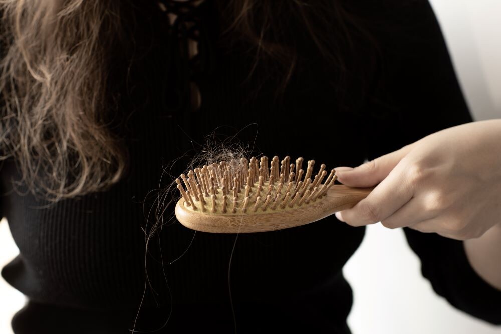 Ломкие и сухие волосы