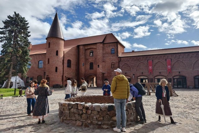   Фото: замок Нойхаузен, «ВКонтакте»