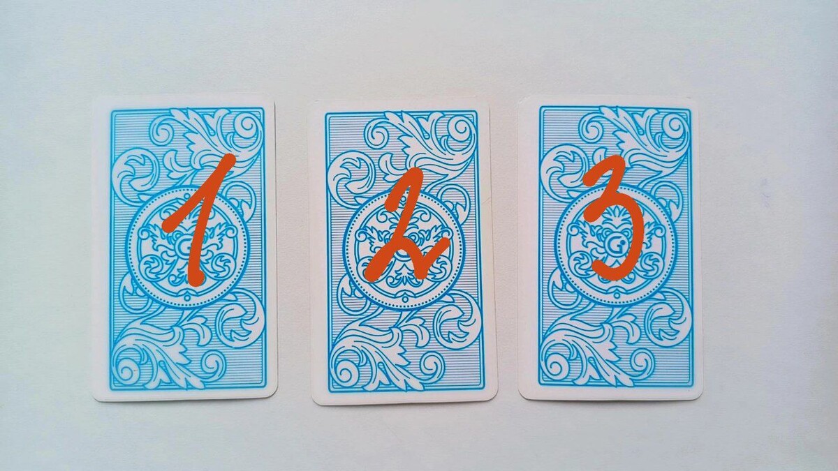 ❓Чем я могу вам помочь❓Моё имя Алия, я занимаюсь таро терапией, работаю со страхами, фобиями, тенью, через подсознание и разговор с душой Я люблю работать с бессознательным и подсознанием, просматриваю людей через видение и понимание мужской и женской психологии. Помогу пережить развод, выход из тяжёлых отношений, наладить семью, встретить новую любовь. А еще я люблю тему денег и бизнеса, регулярно провожу консультации по поводу реализации себя, поиска себя, и тд увеличения дохода в разы. Помогаю выйти из застоя, понять в чем ваш путь, где вы остановились, как понять и найти себяПоддержать канал, ваша благодарность 🙏Связаться со мной 8 982 494 04 24