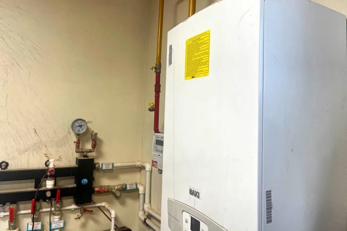    В Печорах запустили новую котельную для отапливания двух церквей