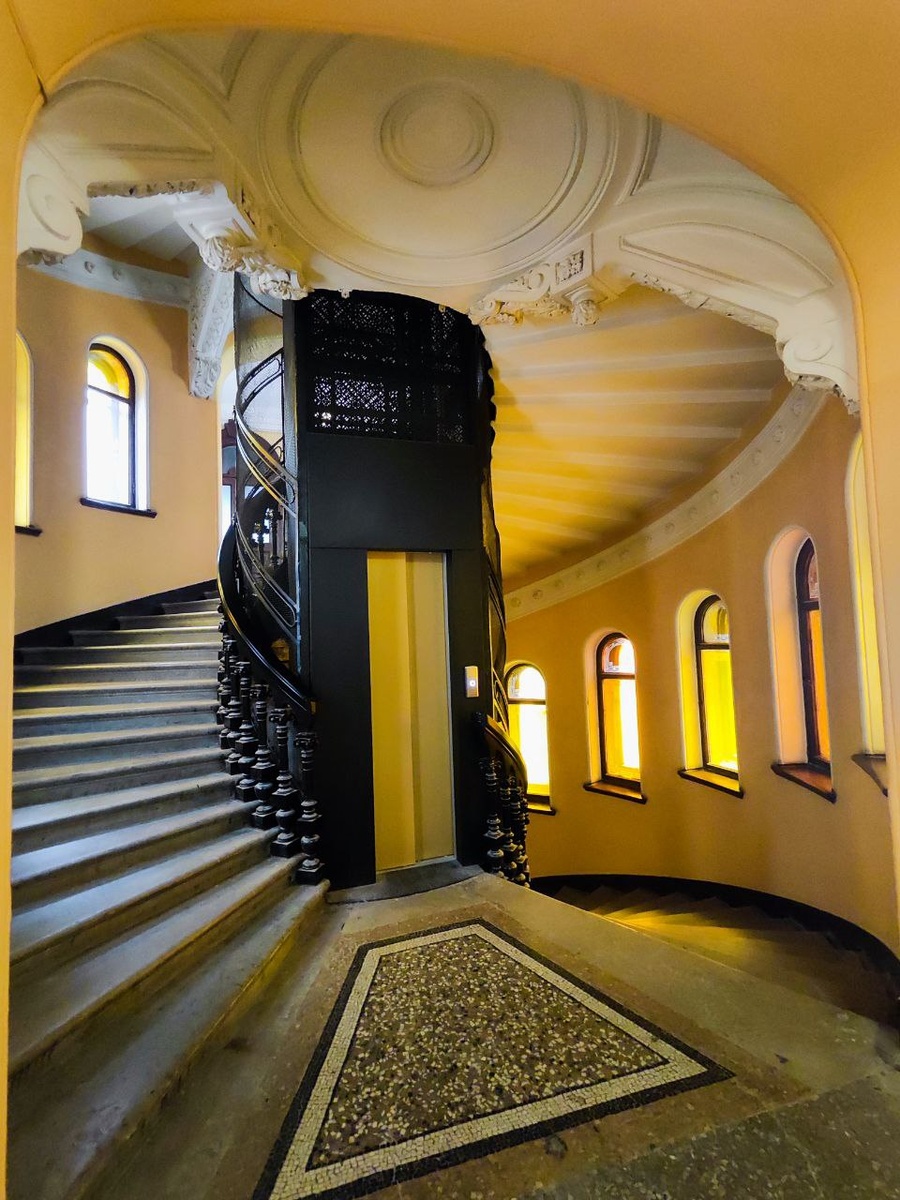 Парадная "Ромашка". Фото автора