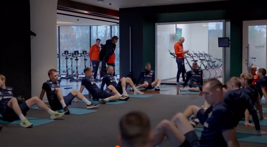 Сборная по футболу в Новогорске. Фото с сайта "Сборная России по футболу".