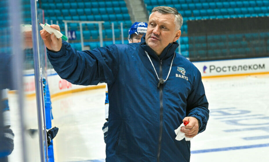    Вячеслав Буцаев возглавил «Барыс». Фото: ХК «Барыс»