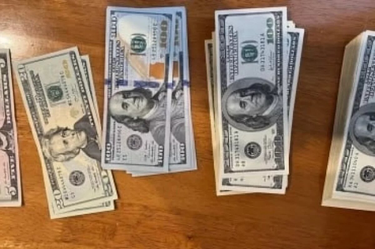    В Новосибирске двух бизнесменов судят за хищение и дачу взятки