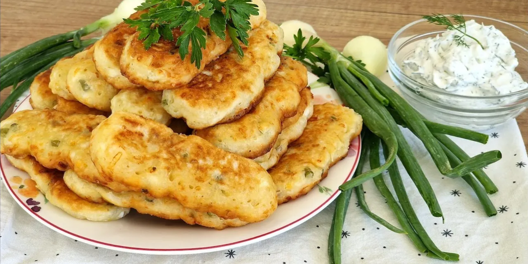 🥟 САМЫЕ ЛЕНИВЫЕ ПИРОЖКИ, которые ленивее тебя! ВСЁ СМЕШАЛИ И ГОТОВО! Пышные "пятиминутки"