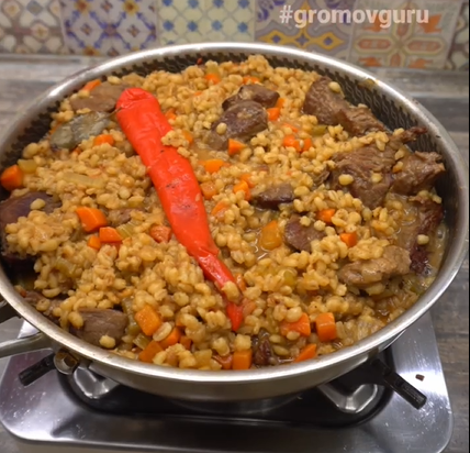 «Царская перловка с говядиной: каша, которая заменит плов»